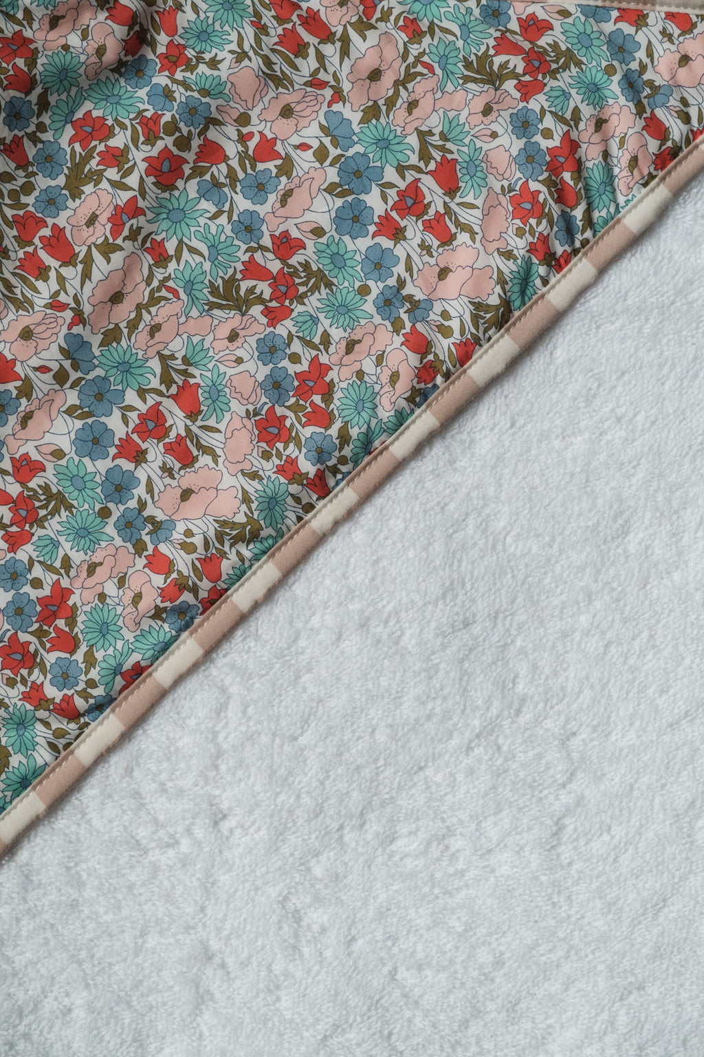 Capa de baño Liberty Lucía y Vichy Rosa