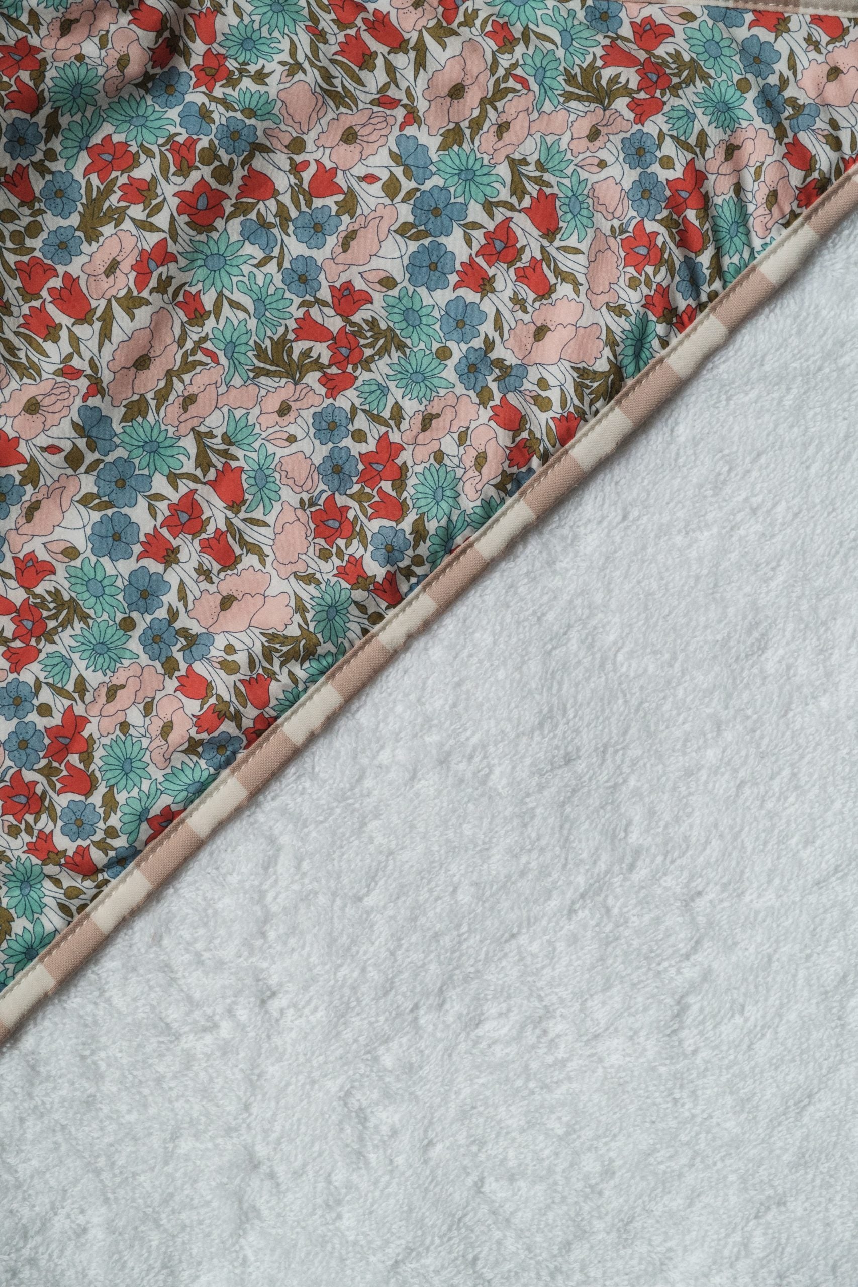 Capa de baño Liberty Lucía y Vichy Rosa