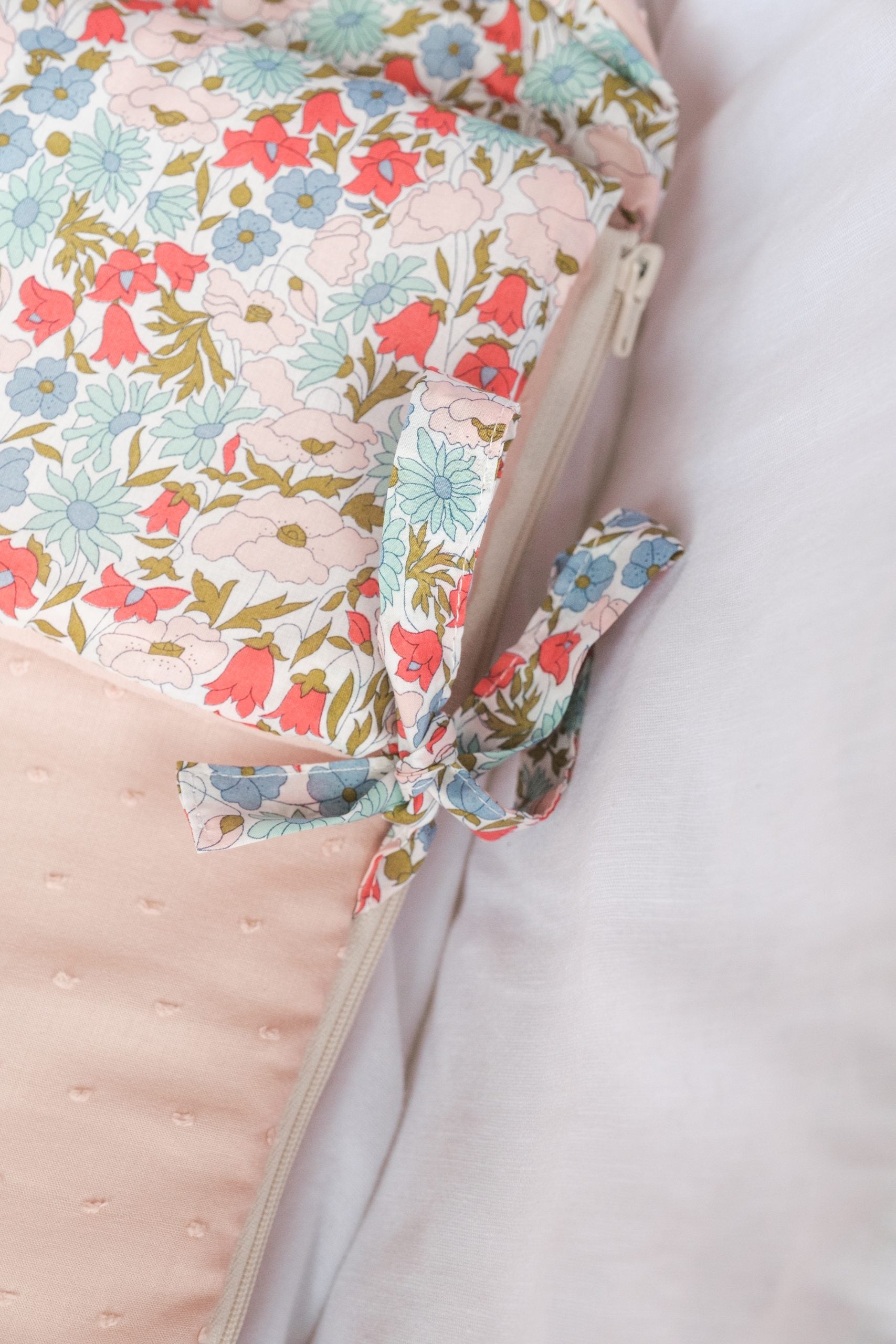 Saco Capazo Liberty Lucía y Plumeti Rosa
